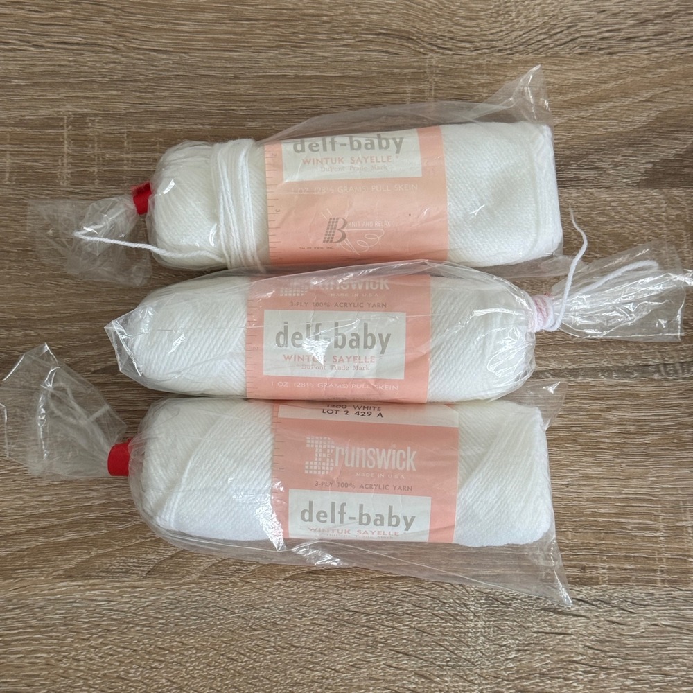 Brunswick Delf-Baby Wintuk Sayelle Yarn 3-Ply Acrylic White Lot of 3 Skeins